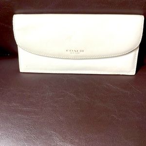 Coach billfold